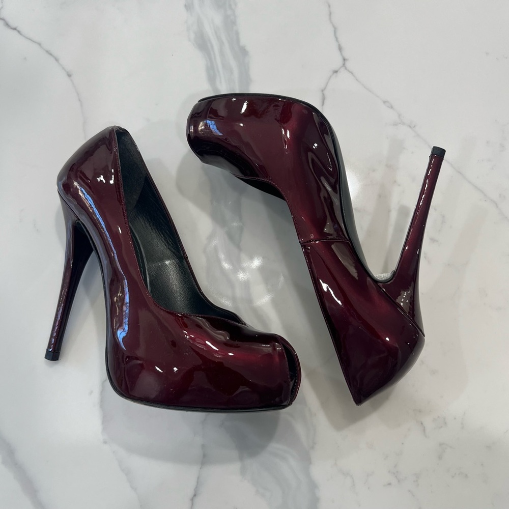 Stuart Weitzman Burgundy Patent Leather Peep Toe High Heels